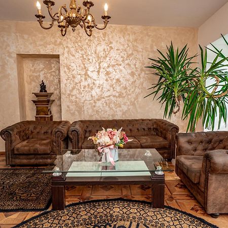 Hotel Rin Сибиу Екстериор снимка
