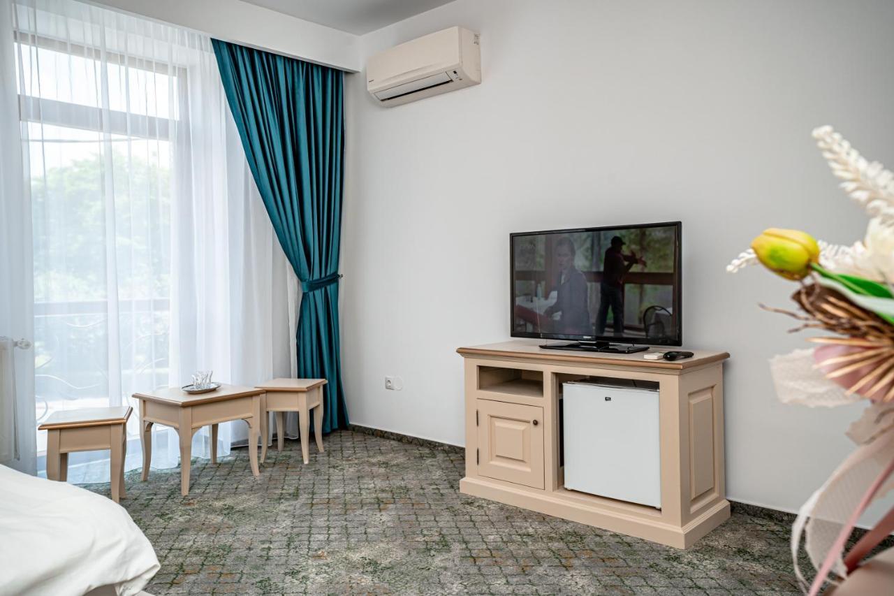 Hotel Rin Сибиу Екстериор снимка