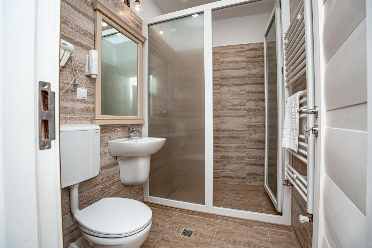 Hotel Rin Сибиу Екстериор снимка