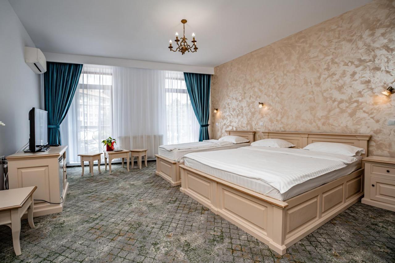 Hotel Rin Сибиу Екстериор снимка