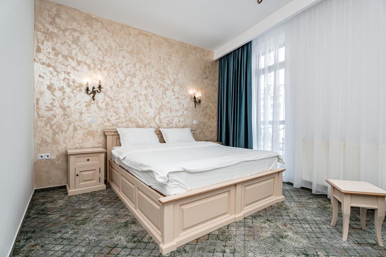 Hotel Rin Сибиу Екстериор снимка