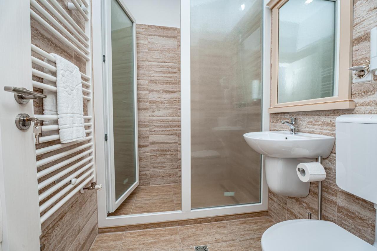 Hotel Rin Сибиу Екстериор снимка